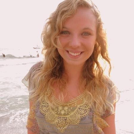 Amanda Knight Photo 22