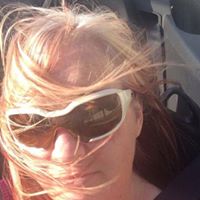 Jana Sutherland Photo 16