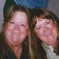 Terri Brooks Photo 32