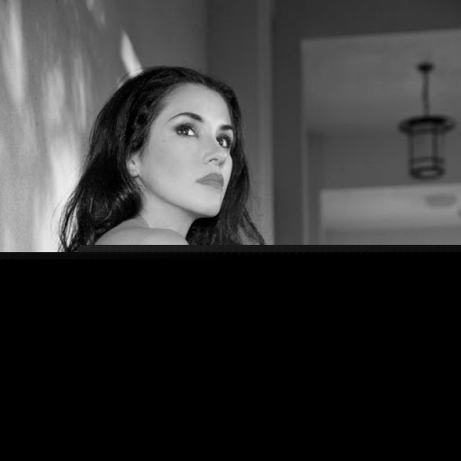 Hannah Bryan Photo 35