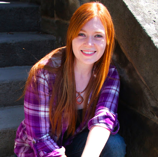 Victoria Horn Photo 5