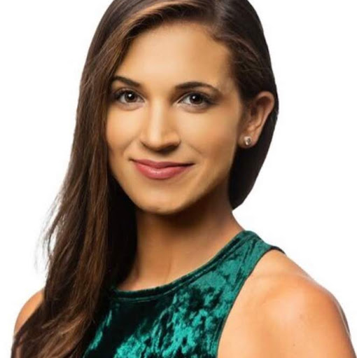 Adriana Diaz Photo 5