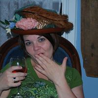 Mandy Howdyshell Photo 3