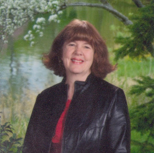 Shelley Tuttle Photo 7