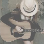 Louise Slade Photo 19