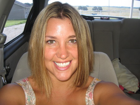 Lauren Smith Photo 30