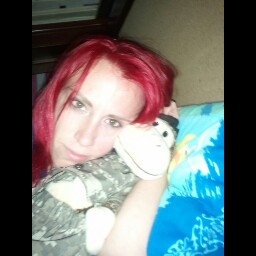 Kelsey Shanks Photo 13