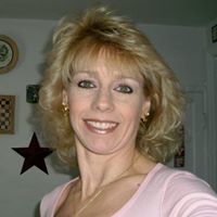 Jennifer Sander Photo 21