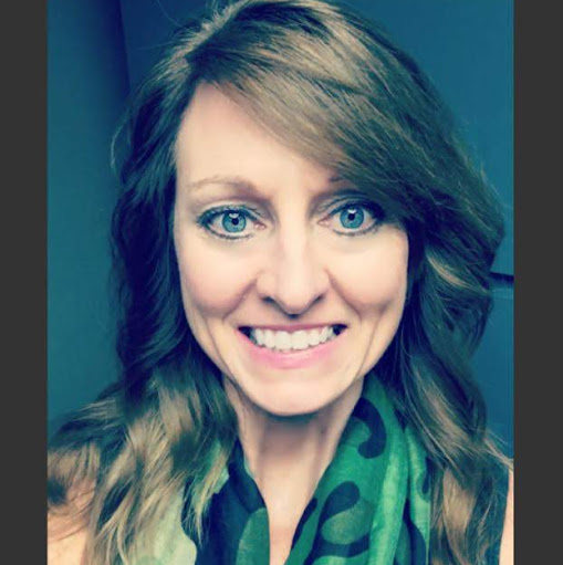 Kellie Sanford Photo 19