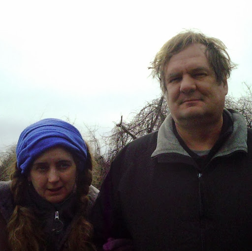 Jennifer Knox Photo 17