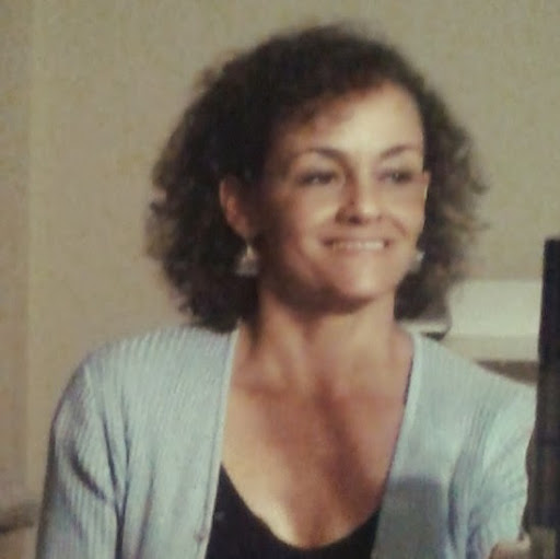 Gloria Perry Photo 25