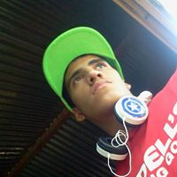 Maximiliano Gutierrez Photo 17