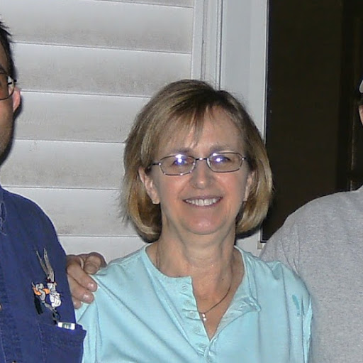 Maria Bowen Photo 28