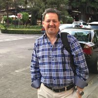 Alejandro Suarez Photo 26