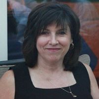 Stephanie Reilly Photo 39