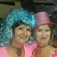 Amy Schultz Photo 39