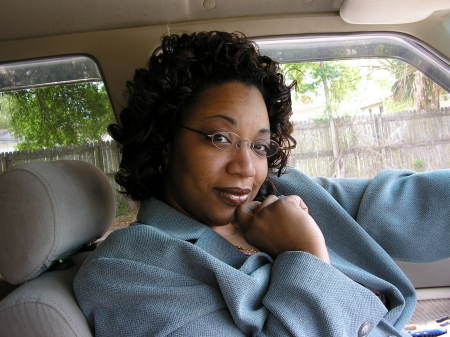 Melanie Robinson Photo 37