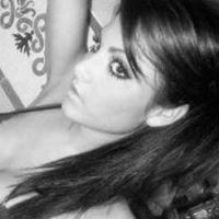 Sarah Locker Photo 24