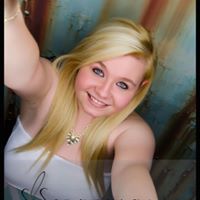 Elizabeth Hunt Photo 41