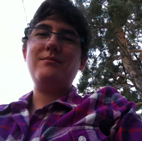 Katelyn Lewis Photo 5