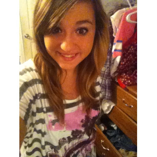 Sarah Nunn Photo 16