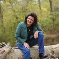 Brenda Kuhn Photo 23