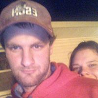 Stacey Schneider Photo 31