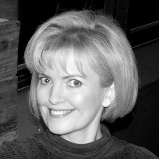 Amanda Patterson Photo 35