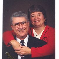Carol Griffith Photo 36