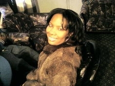 Cynthia Beam Photo 22