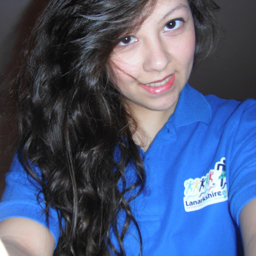 Bernadette Garcia Photo 32