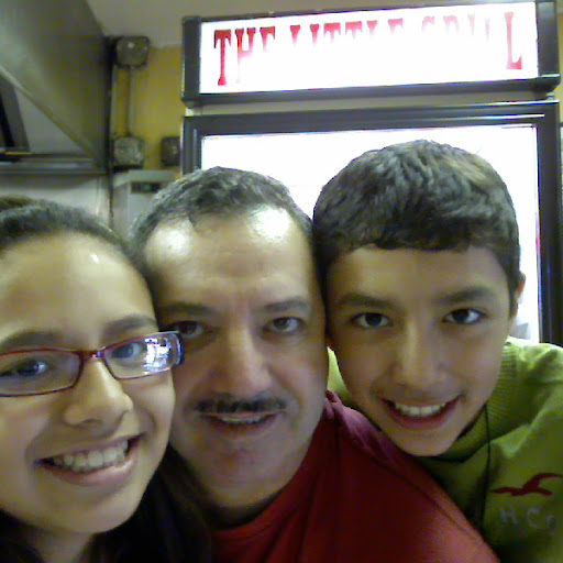 Heber Gonzalez Photo 32