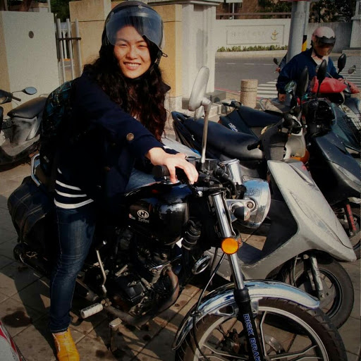 Joy Lin Photo 26