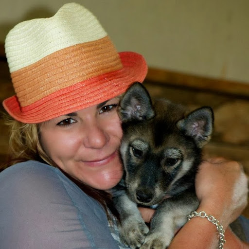 Kristin Holt Photo 8