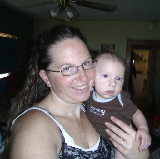 Heidi Hunt Photo 30