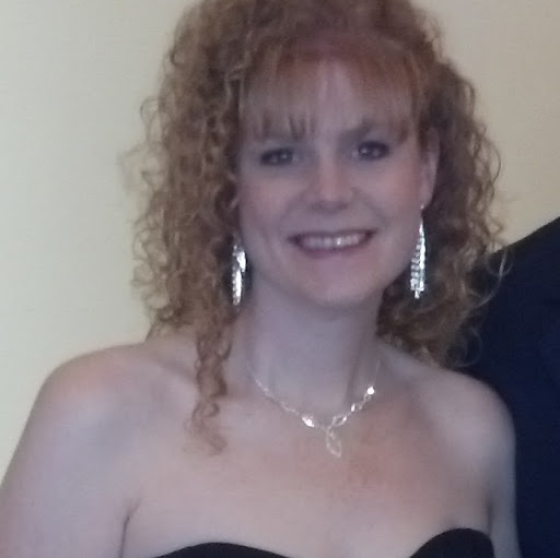 Erica Russell Photo 34