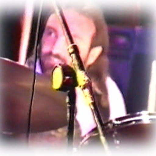 Colin Gilbert Photo 32