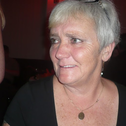 Elaine Bailey Photo 8