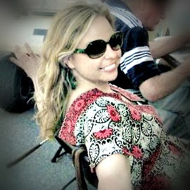 Lindsey Cooper Photo 14