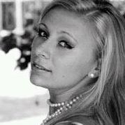 Lola Sharp Photo 7