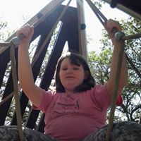 Christy Hutchison Photo 7