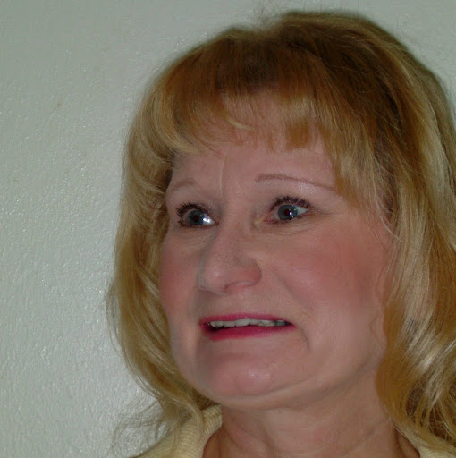 Lucinda Lewis Photo 5