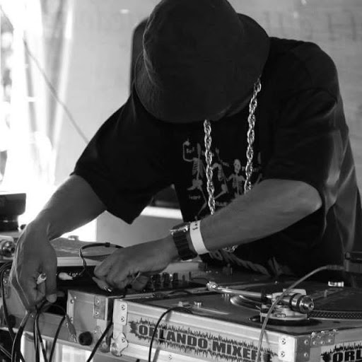 Orlando Rodrigues Photo 15