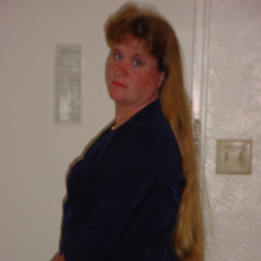Tiffany Medlin Photo 21