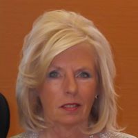 Barbara Petersen Photo 33