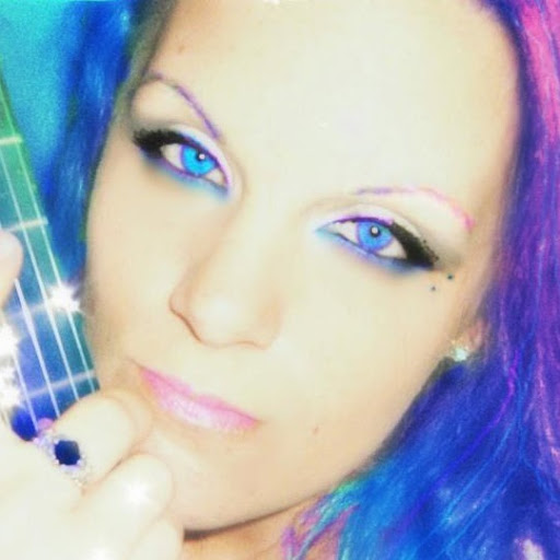 Mandy Draper Photo 22