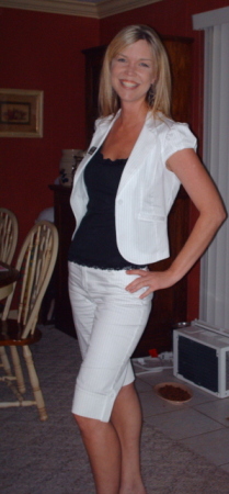 Sarah Roberts Photo 42