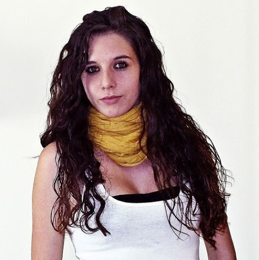 Julia Blanco Photo 26