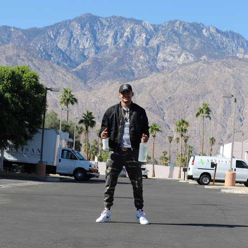 Andrew Lemon Photo 11
