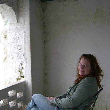 Stephanie Wells Photo 11